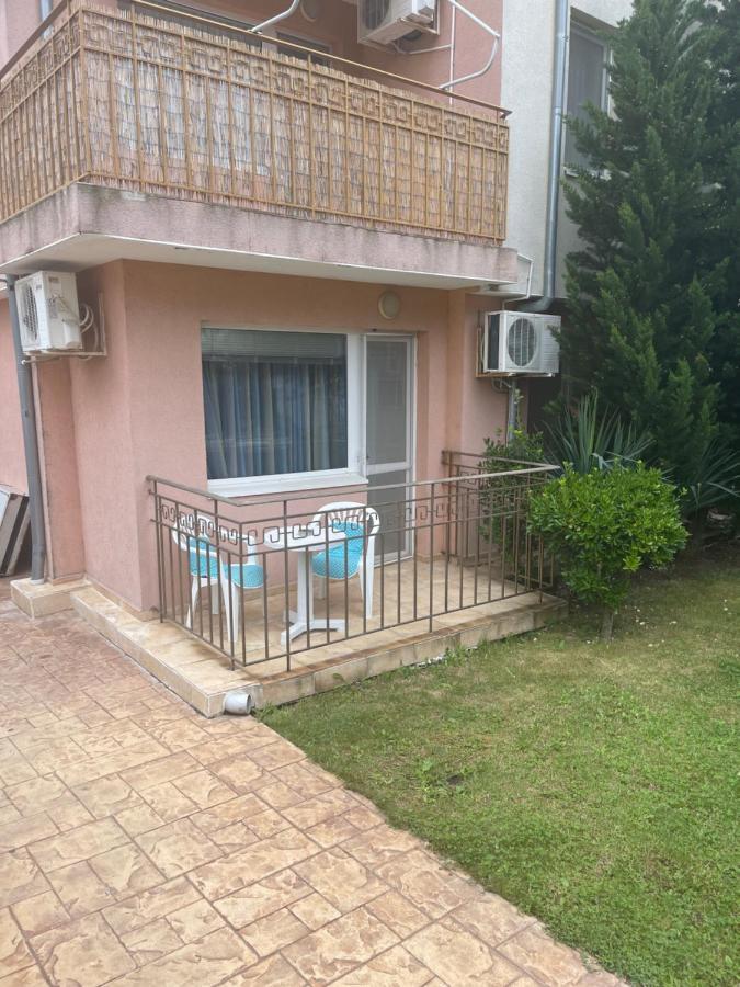 Le Premiere Randevu Appartement Sveti Vlas Buitenkant foto